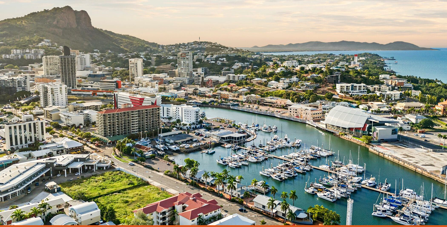 Townsville Customs Broker hero background